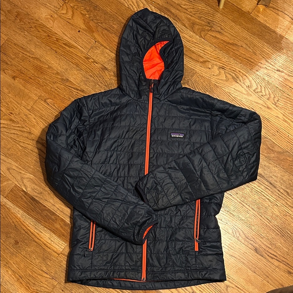 Men’s Navy Patagonia Puffer
